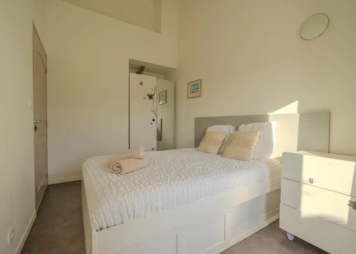 Sunset Kiwi Apartment 3*