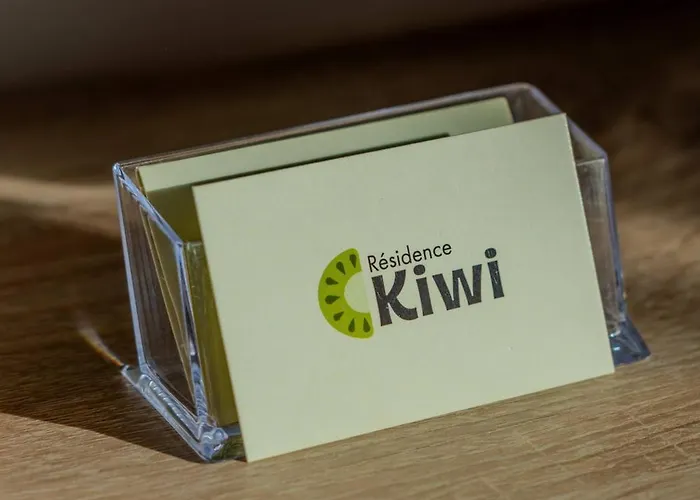 Sunset Kiwi Apartment 3*